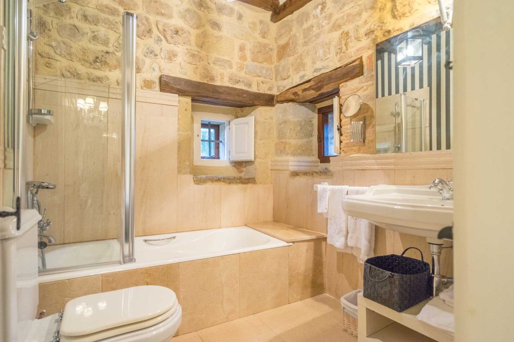 LaQuinta - Habitacion Negra