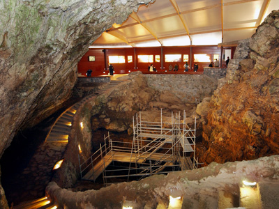 La Cueva del Castillo